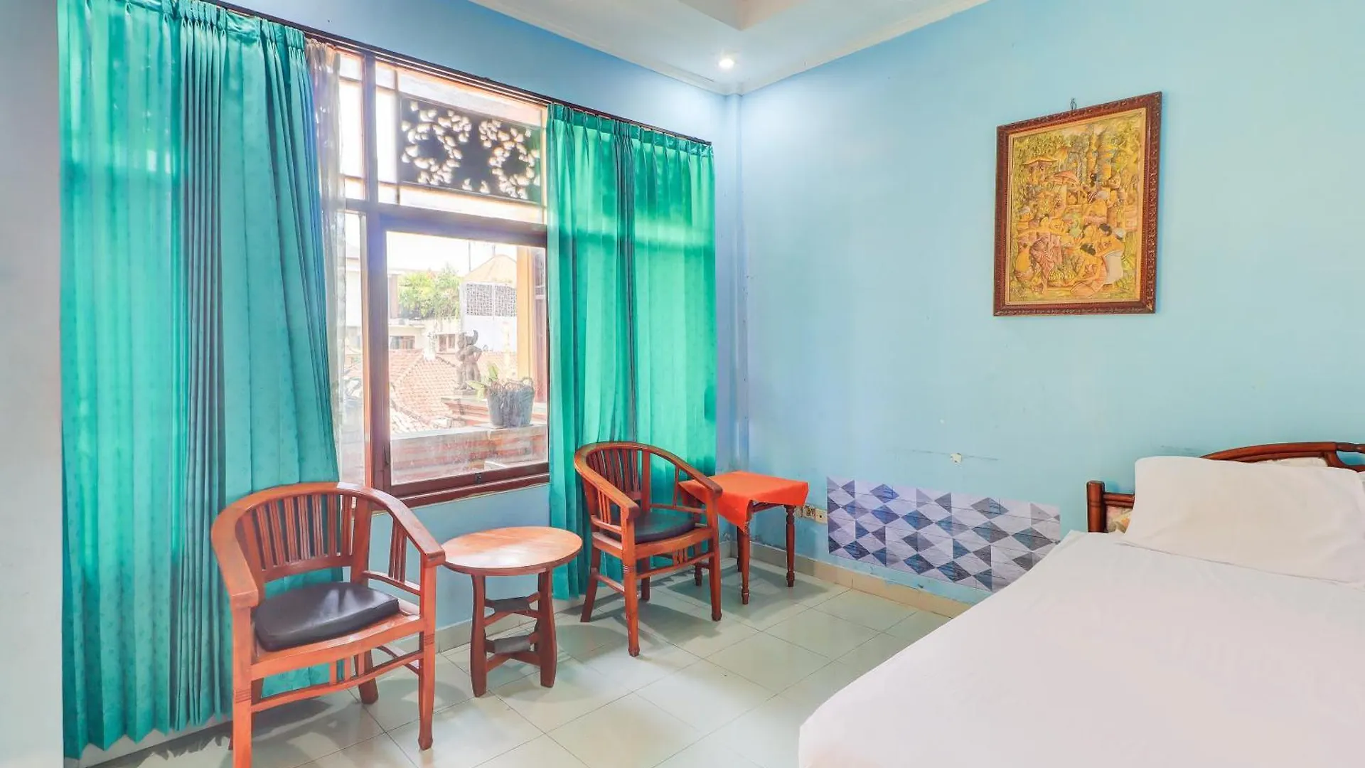 ****  Oyo Danawa House Hotel Denpasar  Indonesia
