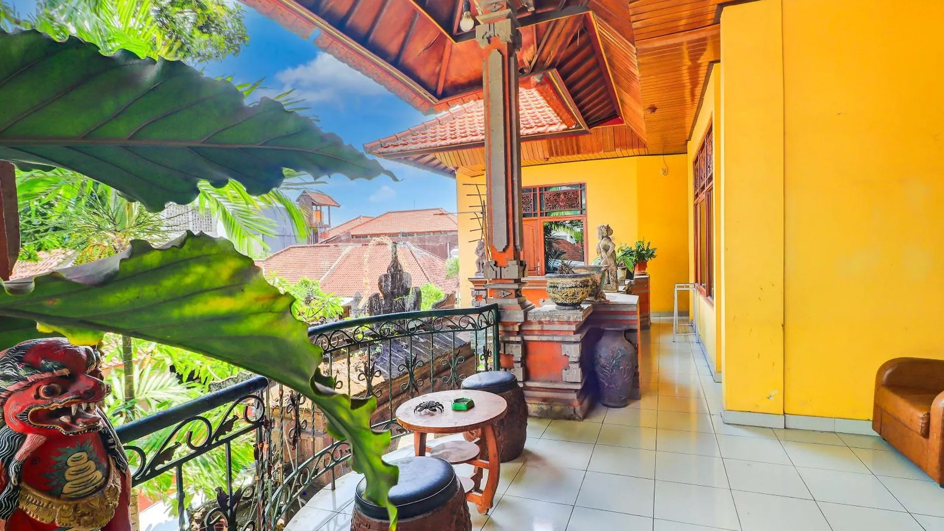 Oyo Danawa House Hotel Denpasar